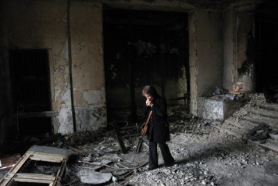 2014-05-02-les-nationalistes-ukrainiens-mettent-le-feu-a-la-maison-des-syndicats-dodessa